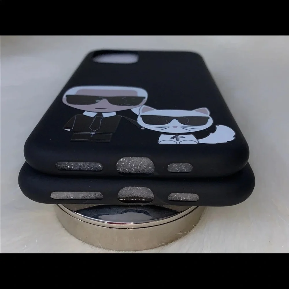 IPHONE 11 PRO MATTE BLACK KARL & CHOUPETTE IPHONE 11 PRO CASE